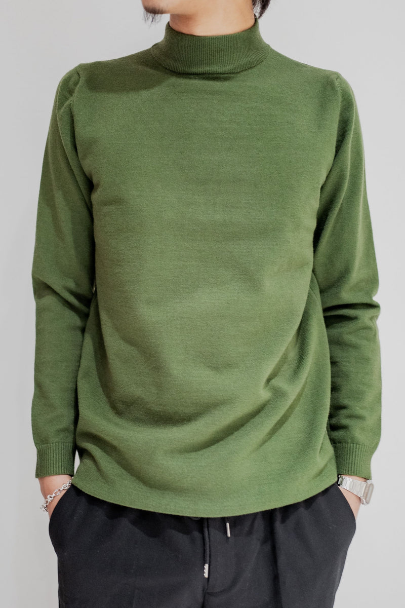 Essential Mock Neck Knit/Green