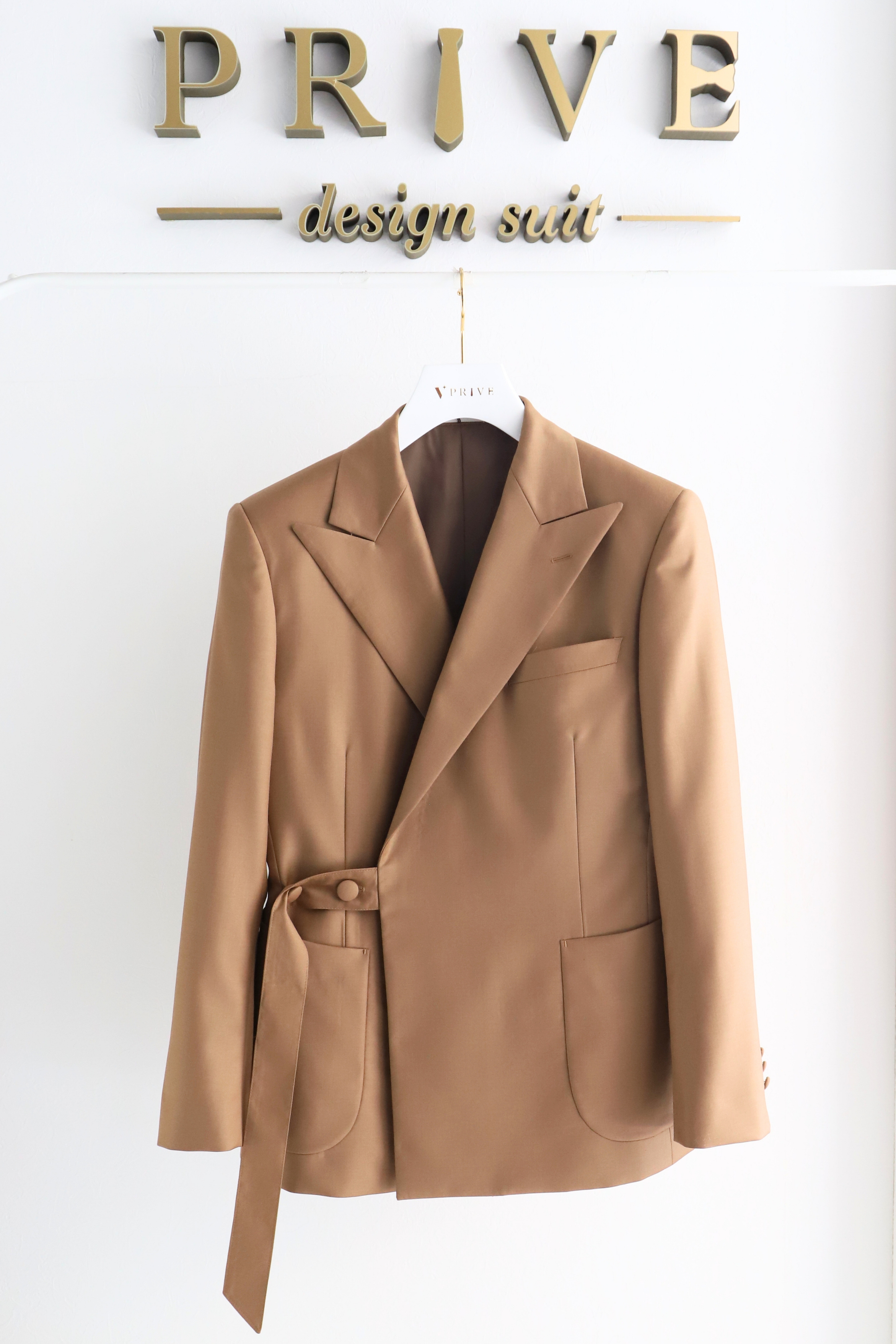 Belted Design Jacket Setup/Brown