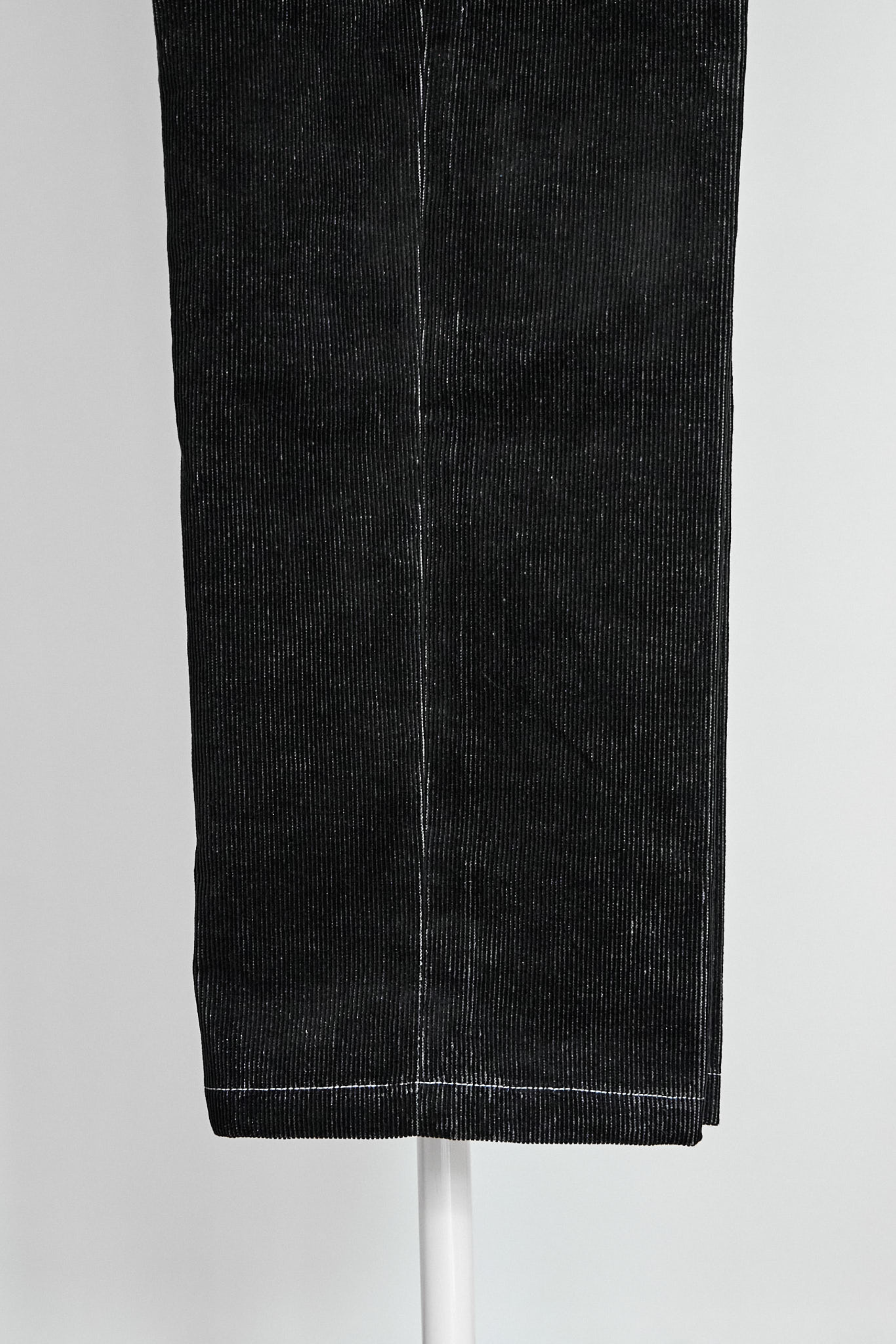 Corduroy Tracker Wide Setup/Black