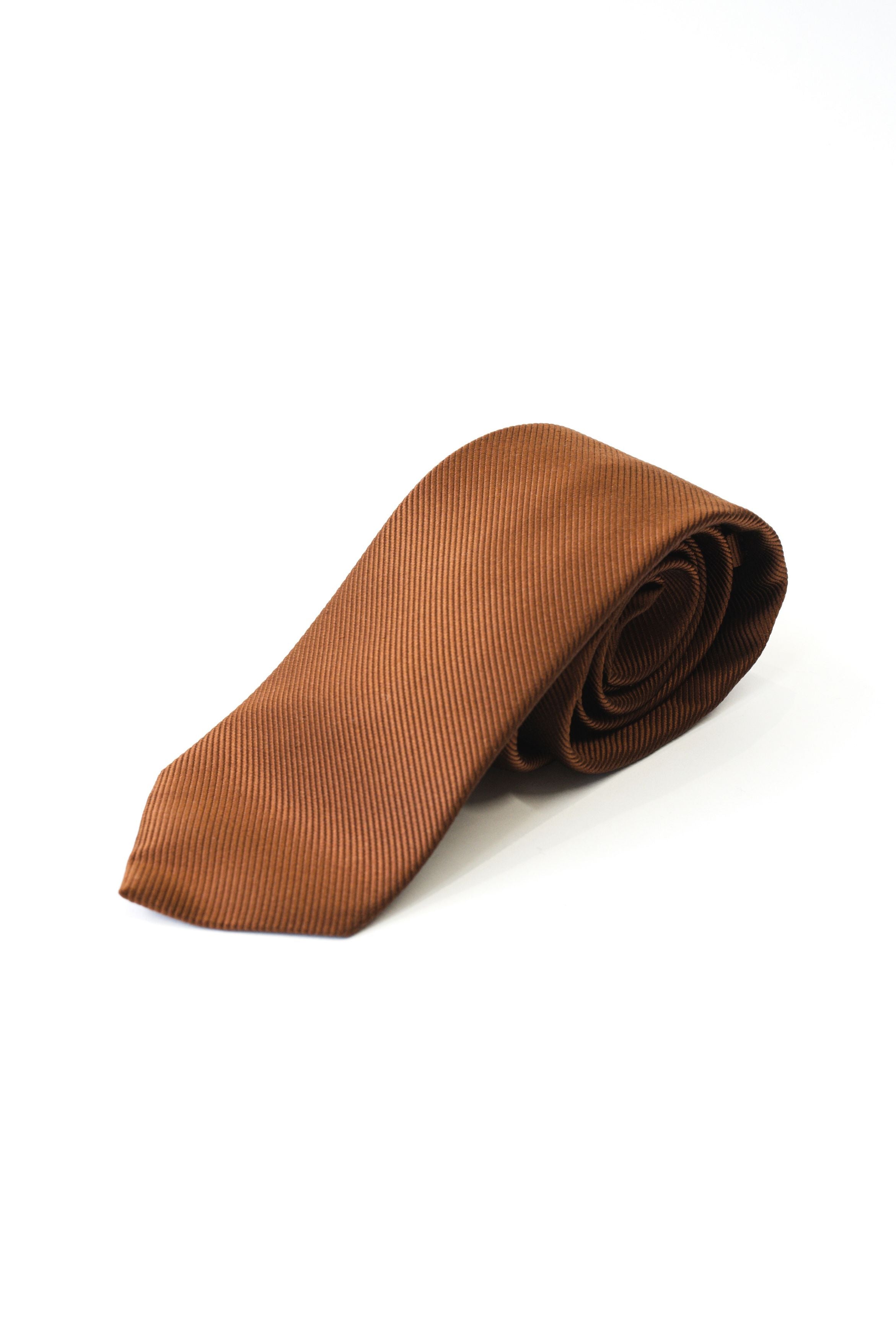 無地光沢/ブラウン – PRIVE ONLINE