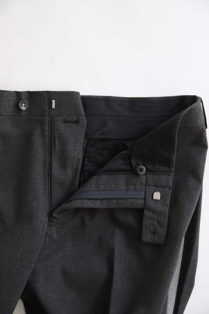 Line Design Pants/Grey